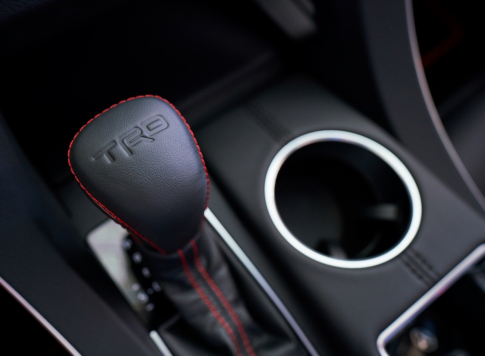 2020 Toyota Avalon TRD Interior Detail Wallpapers #23 of 23