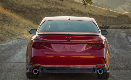 2020 Toyota Avalon TRD Rear Wallpapers 450x275 (18)