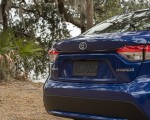 2020 Toyota Corolla Hybrid LE (Color: Blue Crush Metallic) Detail Wallpapers 150x120 (10)