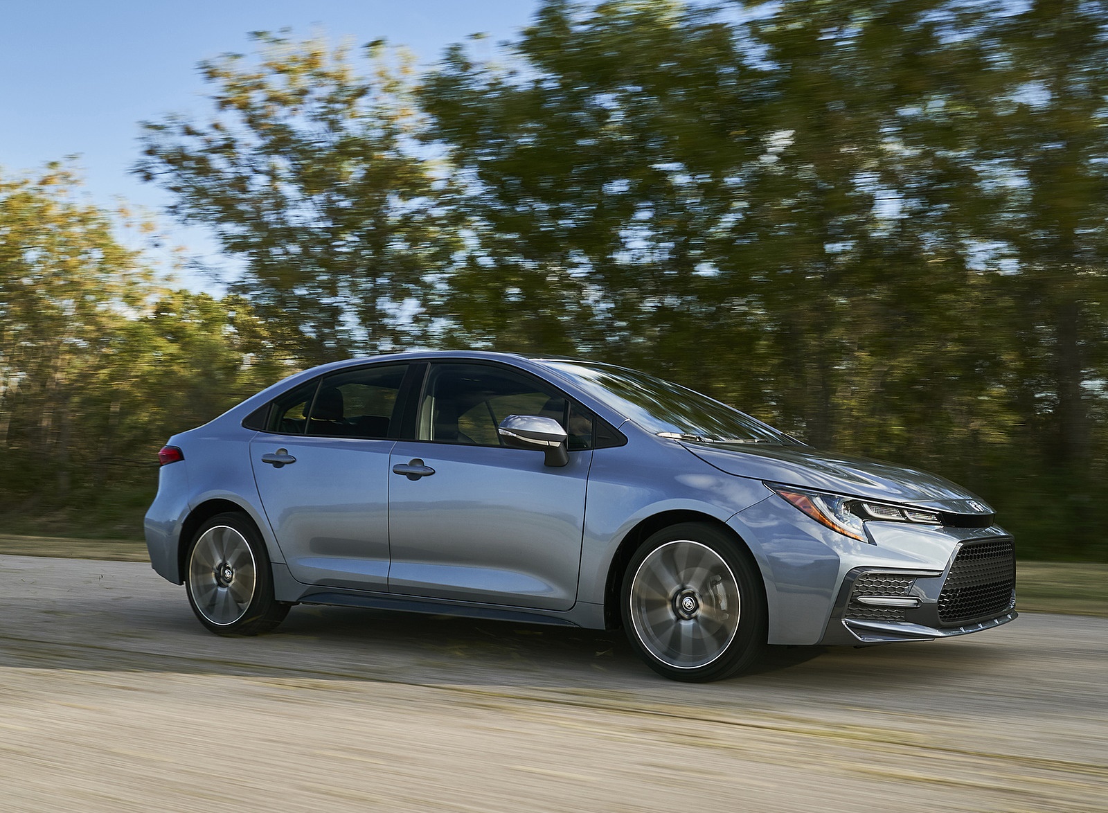 2020 Toyota Corolla XSE Front Three-Quarter Wallpapers #3 of 77