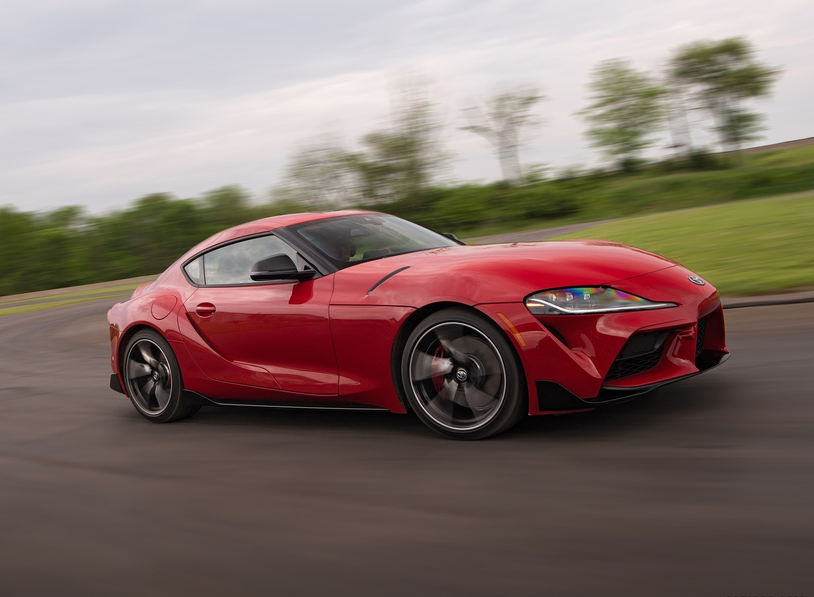 2020 Toyota Supra (Color: Renaissance Red) Front Three-Quarter Wallpapers (3)