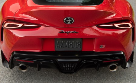 2020 Toyota Supra (Color: Renaissance Red) Tail Light Wallpapers 450x275 (14)