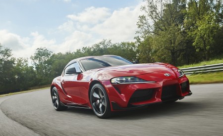 2020 Toyota Supra Front Three-Quarter Wallpapers 450x275 (122)