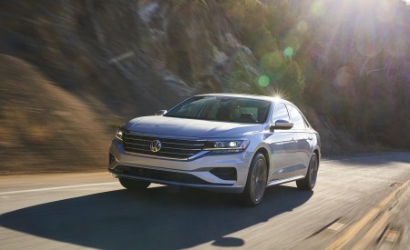 2020 Volkswagen Passat Front Wallpapers 450x275 (9)
