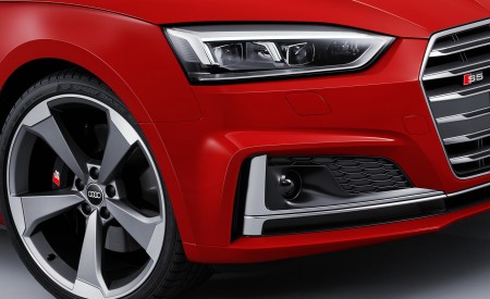 2018 Audi S5 Cabriolet Headlight Wallpapers 450x275 (24)