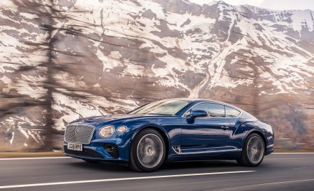 2018 Bentley Continental GT (Color: Sequin Blue) Front Three-Quarter Wallpapers 450x275 (126)