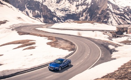 2018 Bentley Continental GT (Color: Sequin Blue) Top Wallpapers 450x275 (131)