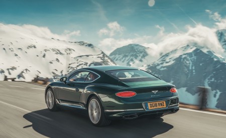 2018 Bentley Continental GT (Color: Verdant) Rear Three-Quarter Wallpapers 450x275 (80)