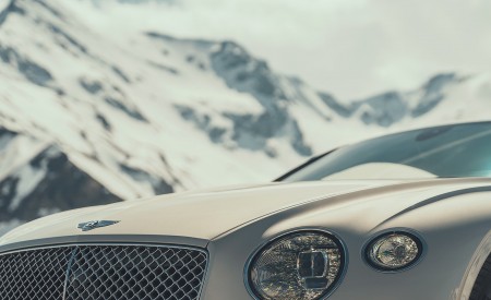 2018 Bentley Continental GT (Color: White Sand) Headlight Wallpapers 450x275 (106)