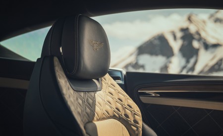 2018 Bentley Continental GT (Color: White Sand) Interior Seats Wallpapers 450x275 (109)