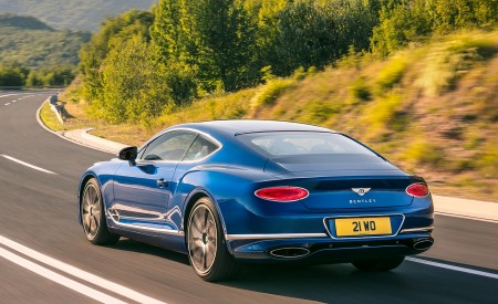 2018 Bentley Continental GT Rear Three-Quarter Wallpapers 450x275 (40)