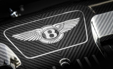 2018 Bentley Continental GT Supersports Convertible (Color: Ice White) Interior Detail Wallpapers 450x275 (114)
