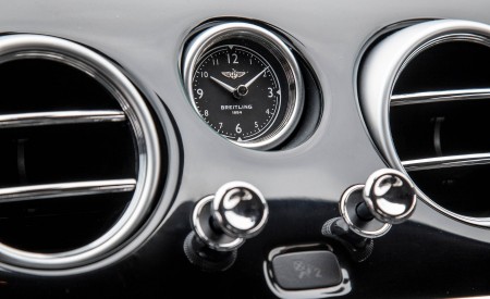 2018 Bentley Continental GT Supersports Coupe (Color: St. James Red) Interior Air Vent Wallpapers 450x275 (44)