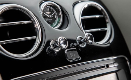 2018 Bentley Continental GT Supersports Coupe (Color: St. James Red) Interior Detail Wallpapers 450x275 (39)