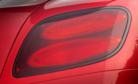 2018 Bentley Continental GT Supersports Coupe (Color: St. James Red) Tail Light Wallpapers 450x275 (19)