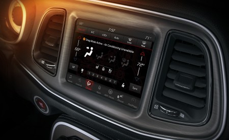 2018 Dodge Challenger SRT Demon Central Console Wallpapers 450x275 (94)