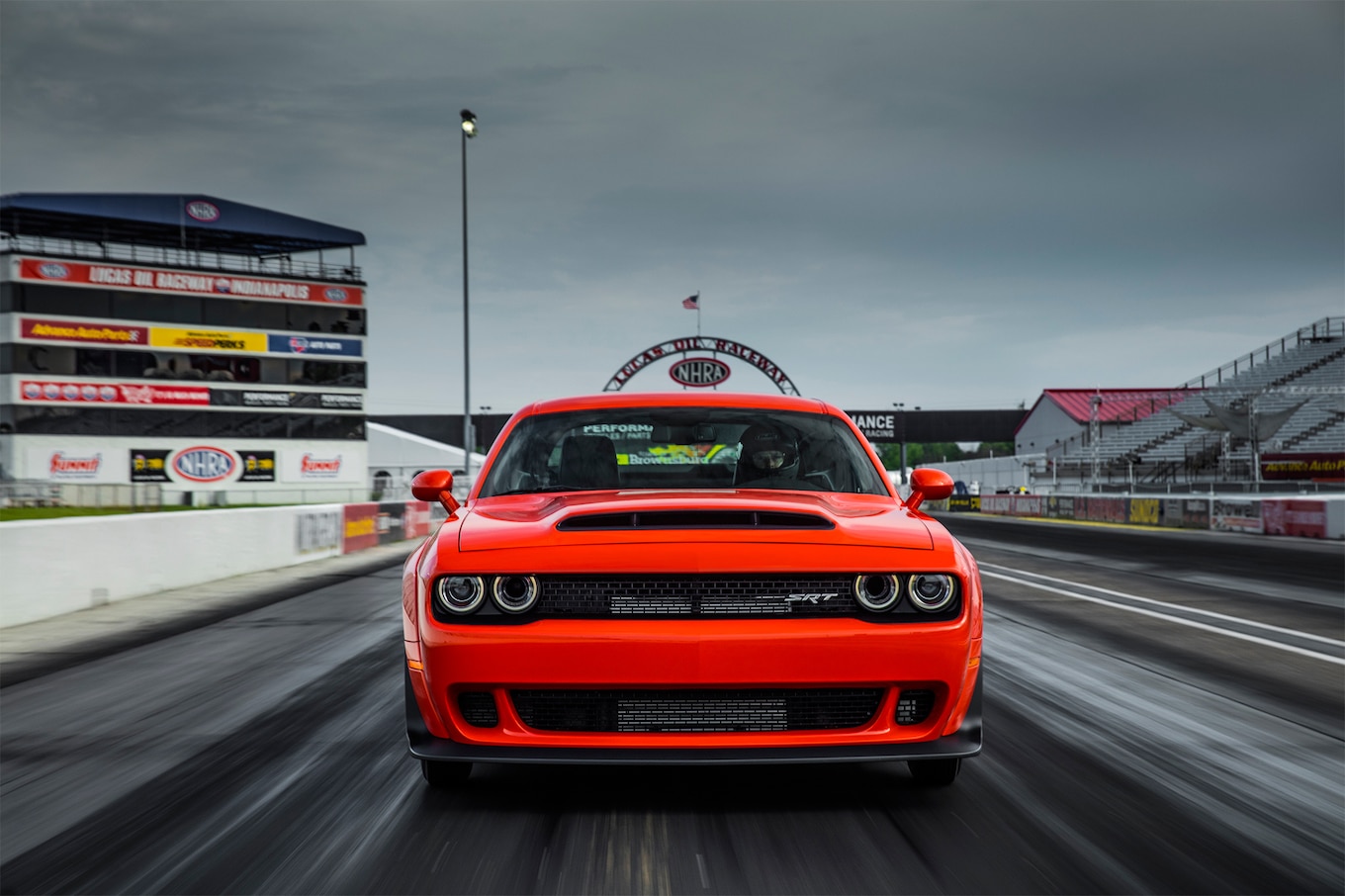 2018 Dodge Challenger SRT Demon Front Wallpapers #3 of 95