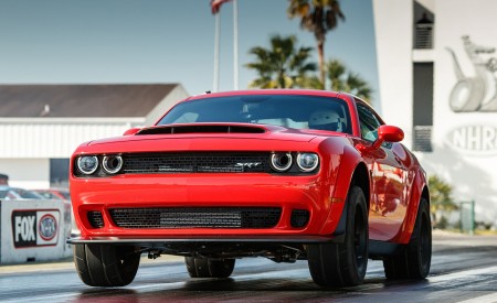 2018 Dodge Challenger SRT Demon Front Wallpapers 450x275 (17)