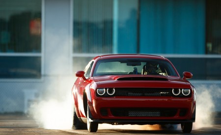 2018 Dodge Challenger SRT Demon Front Wallpapers 450x275 (23)
