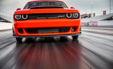 2018 Dodge Challenger SRT Demon Front Wallpapers 450x275 (6)