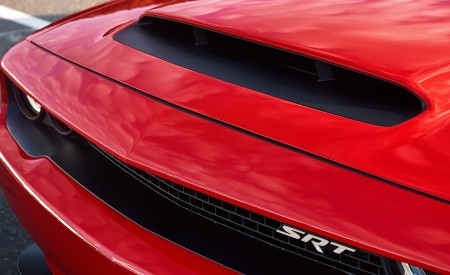 2018 Dodge Challenger SRT Demon Hood Wallpapers 450x275 (71)
