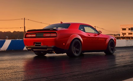 2018 Dodge Challenger SRT Demon Rear Three-Quarter Wallpapers 450x275 (34)