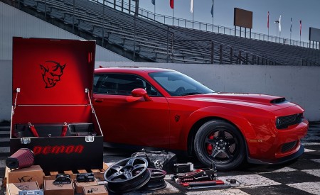 2018 Dodge Challenger SRT Demon Side Wallpapers 450x275 (66)