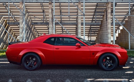 2018 Dodge Challenger SRT Demon Side Wallpapers 450x275 (55)