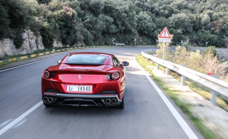 2018 Ferrari Portofino Rear Three-Quarter Wallpapers 450x275 (15)