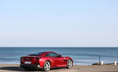 2018 Ferrari Portofino Rear Three-Quarter Wallpapers 450x275 (89)