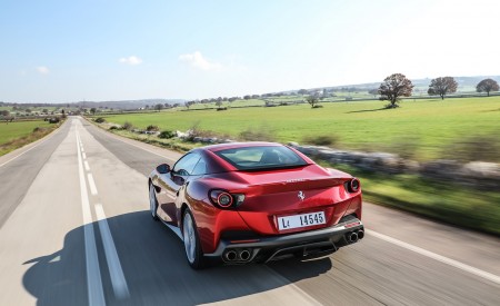 2018 Ferrari Portofino Rear Three-Quarter Wallpapers 450x275 (6)