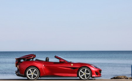 2018 Ferrari Portofino Side Wallpapers 450x275 (68)