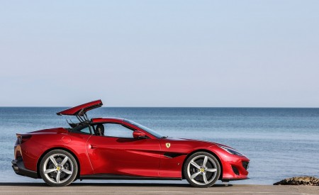 2018 Ferrari Portofino Side Wallpapers 450x275 (69)