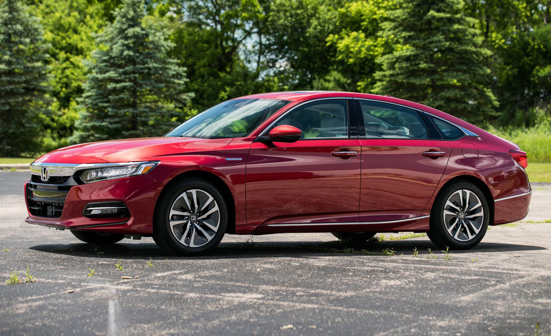 2018 Honda Accord Hybrid Front Three-Quarter Wallpapers (3)