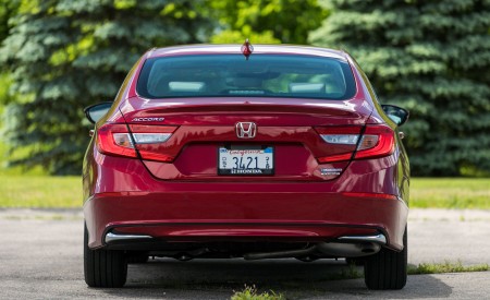 2018 Honda Accord Hybrid Rear Wallpapers 450x275 (7)