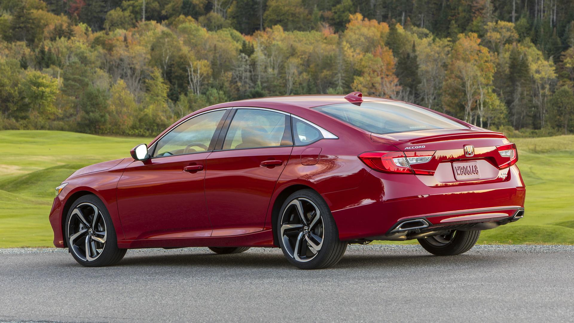 2018 Honda Accord Sport 2.0T Manual Rear Three-Quarter Wallpapers (14)