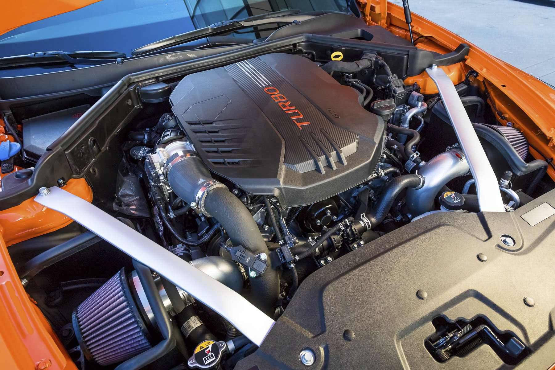 2018 Kia Stinger GT Federation Engine Wallpapers (11)