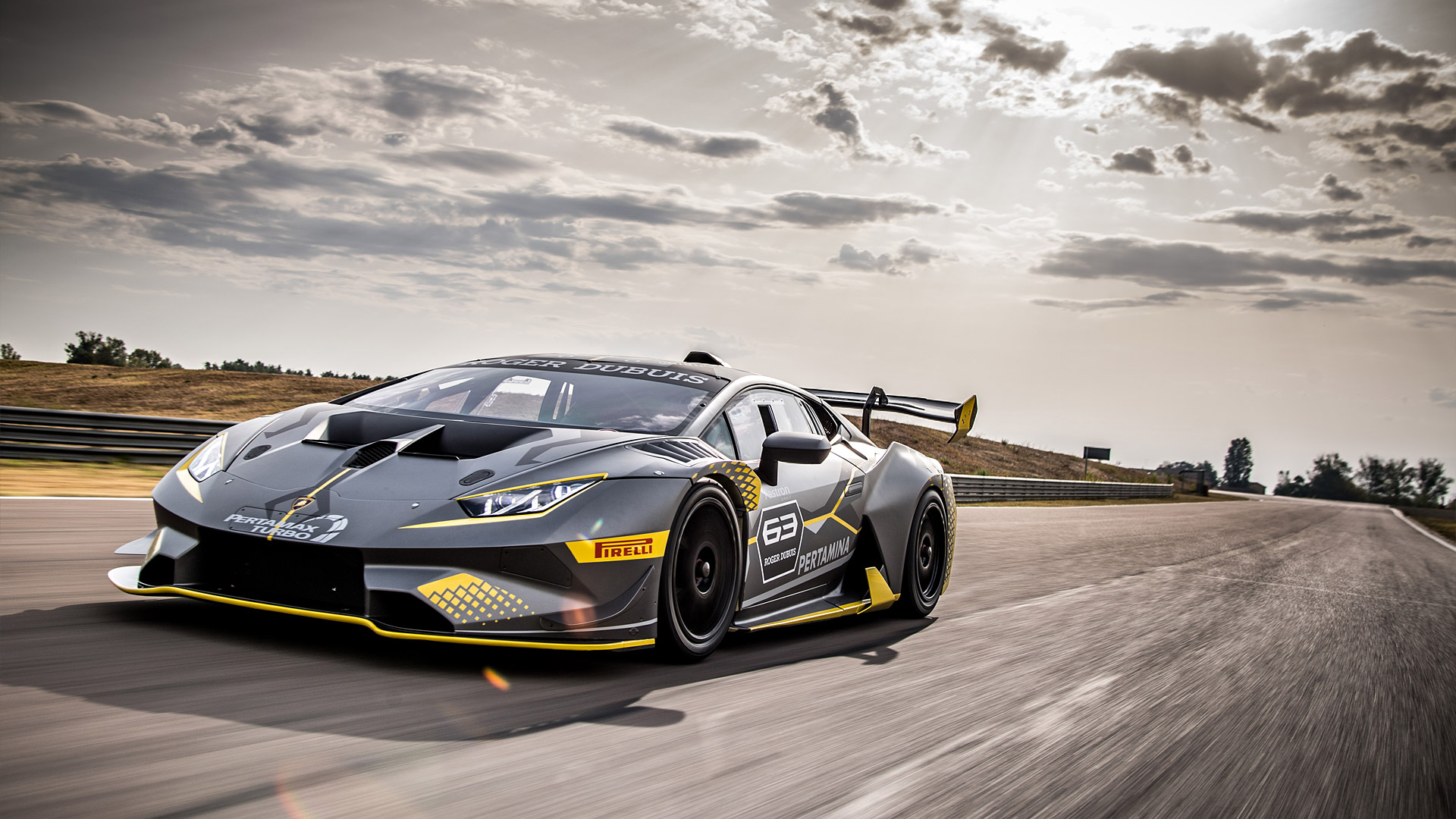 2018 Lamborghini Huracán Super Trofeo EVO Front Three-Quarter Wallpapers (1)