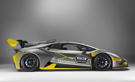 2018 Lamborghini Huracán Super Trofeo EVO Side Wallpapers 450x275 (7)