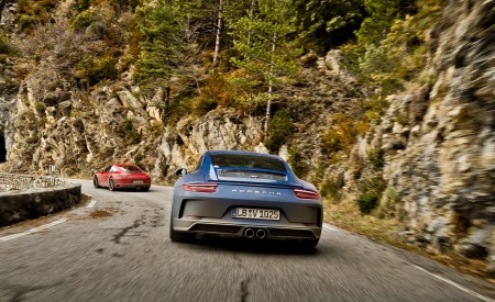 2018 Porsche 911 GT3 with Touring Package Rear Wallpapers 450x275 (35)