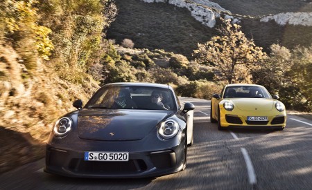 2018 Porsche 911 GT3 with Touring Package and 911 Carrera T Front Wallpapers 450x275 (2)