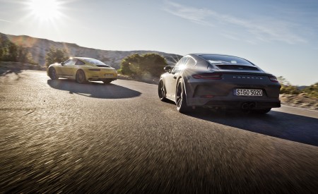 2018 Porsche 911 GT3 with Touring Package and 911 Carrera T Rear Wallpapers 450x275 (4)