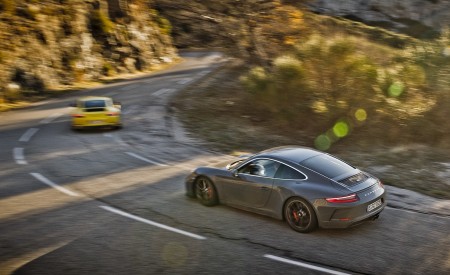 2018 Porsche 911 GT3 with Touring Package and 911 Carrera T Side Wallpapers 450x275 (19)