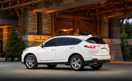 2019 Acura RDX Rear Three-Quarter Wallpapers 450x275 (156)