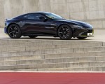 2019 Aston Martin Vantage (Onyx Black) Front Three-Quarter Wallpapers 150x120