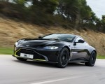 2019 Aston Martin Vantage (Onyx Black) Front Three-Quarter Wallpapers 150x120 (47)