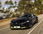2019 Aston Martin Vantage (Onyx Black) Front Three-Quarter Wallpapers 150x120 (4)