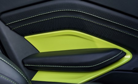 2019 Aston Martin Vantage (Onyx Black) Interior Detail Wallpapers 450x275 (122)