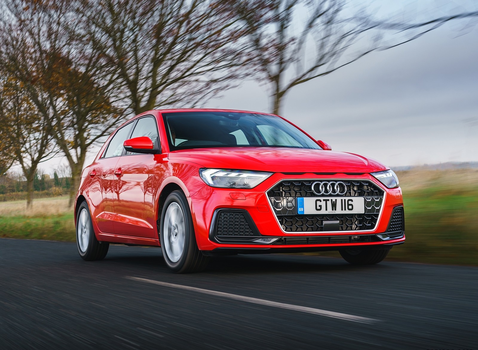 2019 Audi A1 Sportback 30 TFSI (UK-Spec) Front Three-Quarter Wallpapers (7)