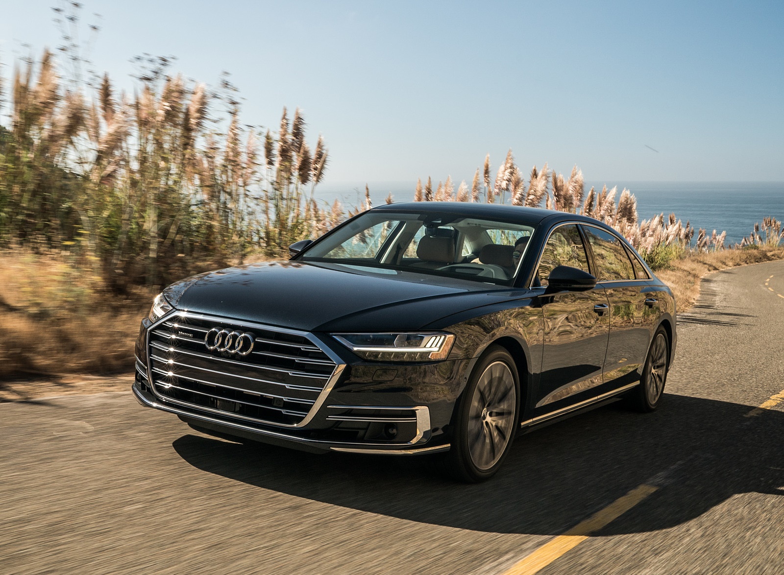 2019 Audi A8 (US-Spec) Front Three-Quarter Wallpapers (4)